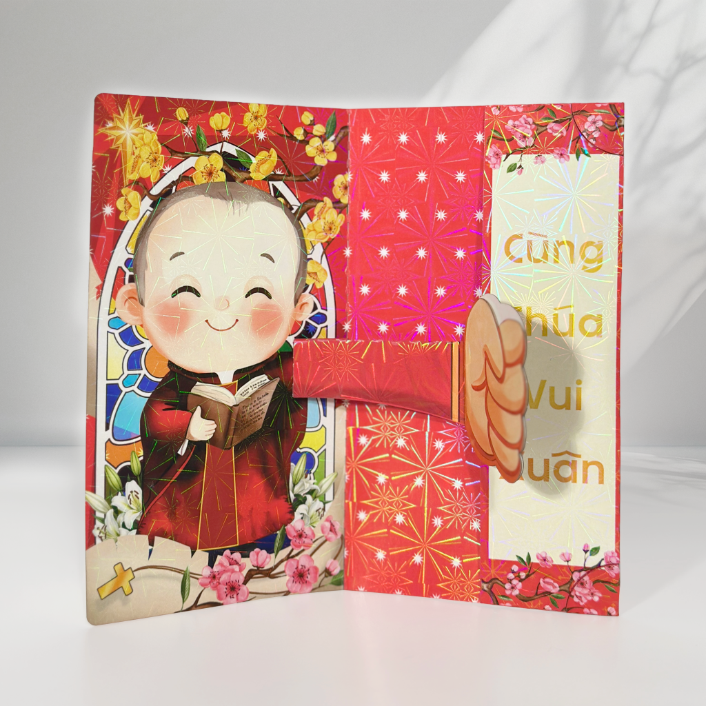 Bao lì xì 3D cha xứ mang lại sự che chở và cầu nguyện cho cộng đồng giáo xứ trong năm mới